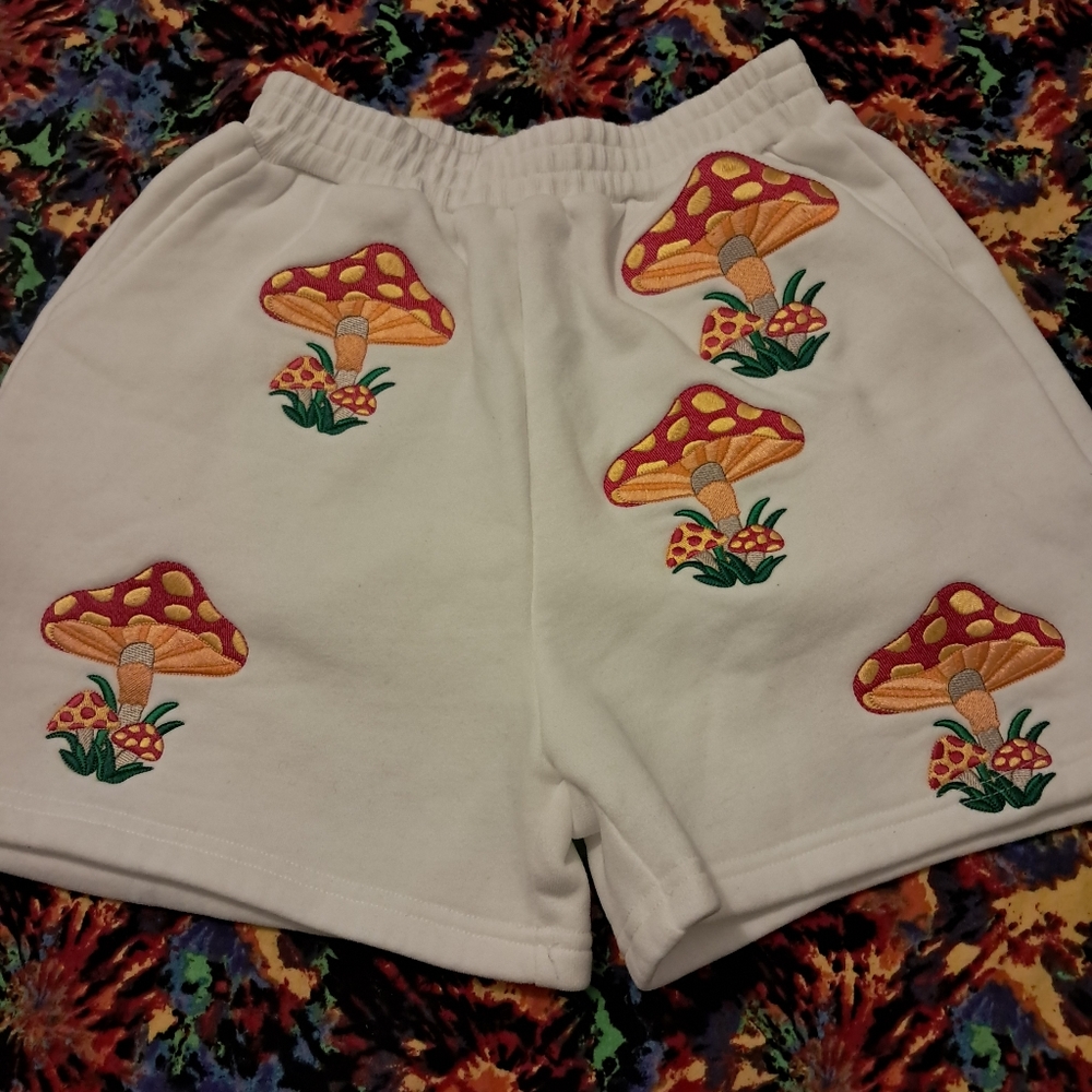 Les Miss Mushroom Embroidered Cozy Shorts
